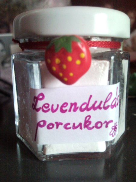 Apró figyelmesség egy levendulaimádónak